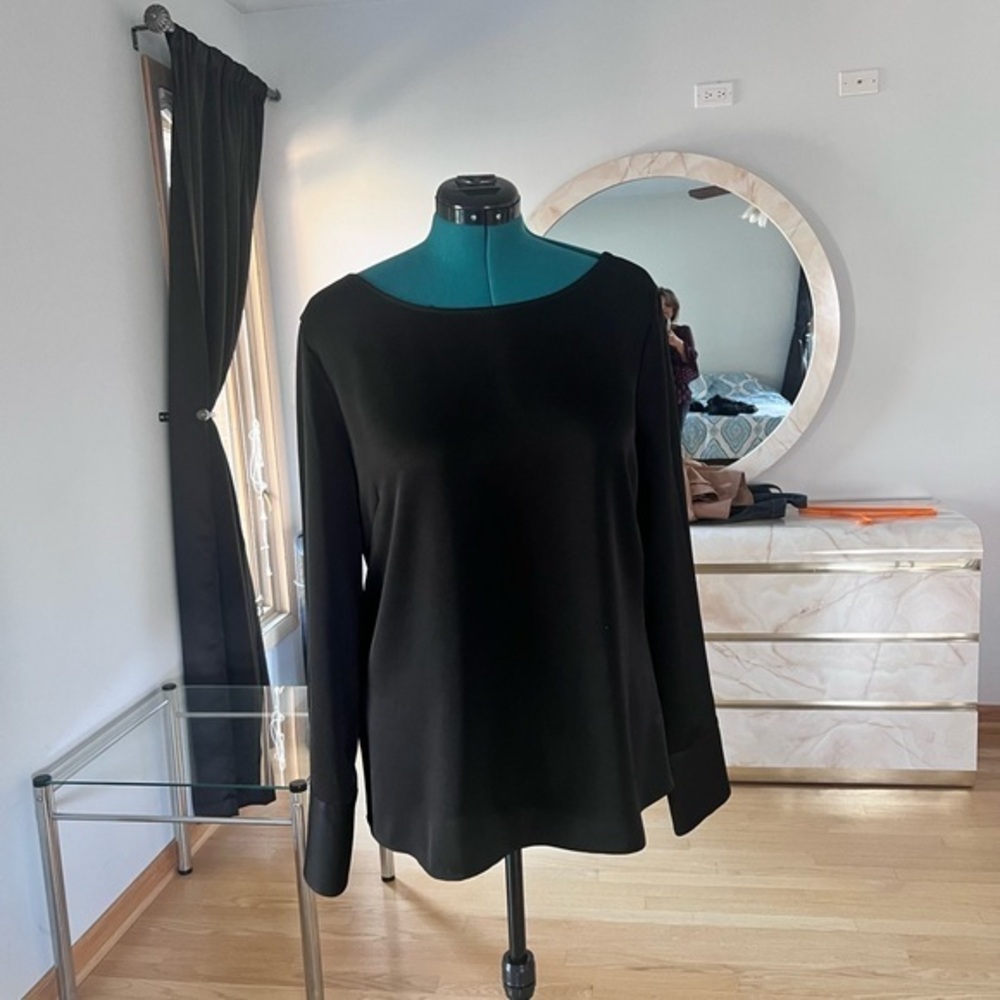 BCBG black top with cowl back